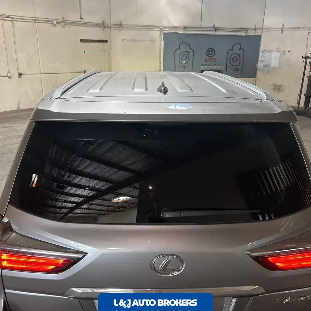2018 Lexus LX 570 Two-Row