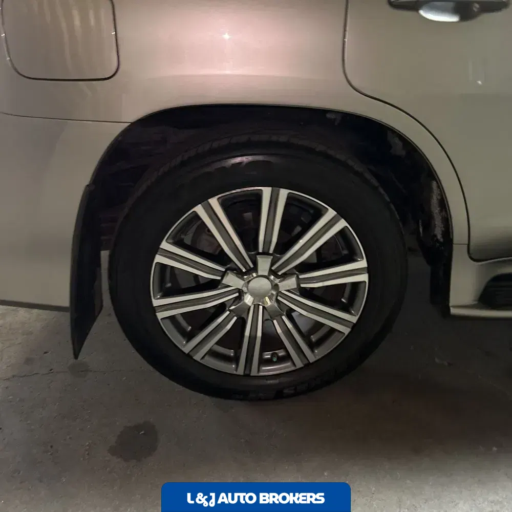 2018 Lexus LX 570 Two-Row