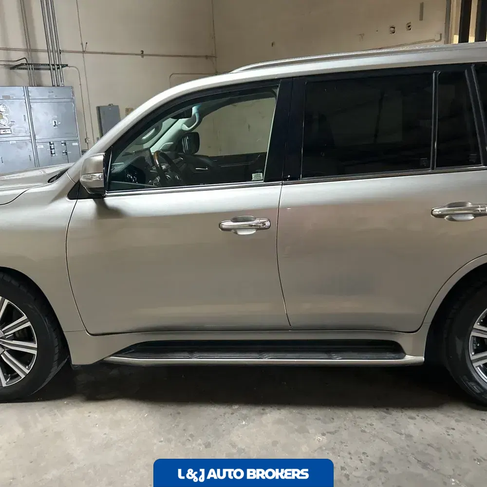 2018 Lexus LX 570 Two-Row