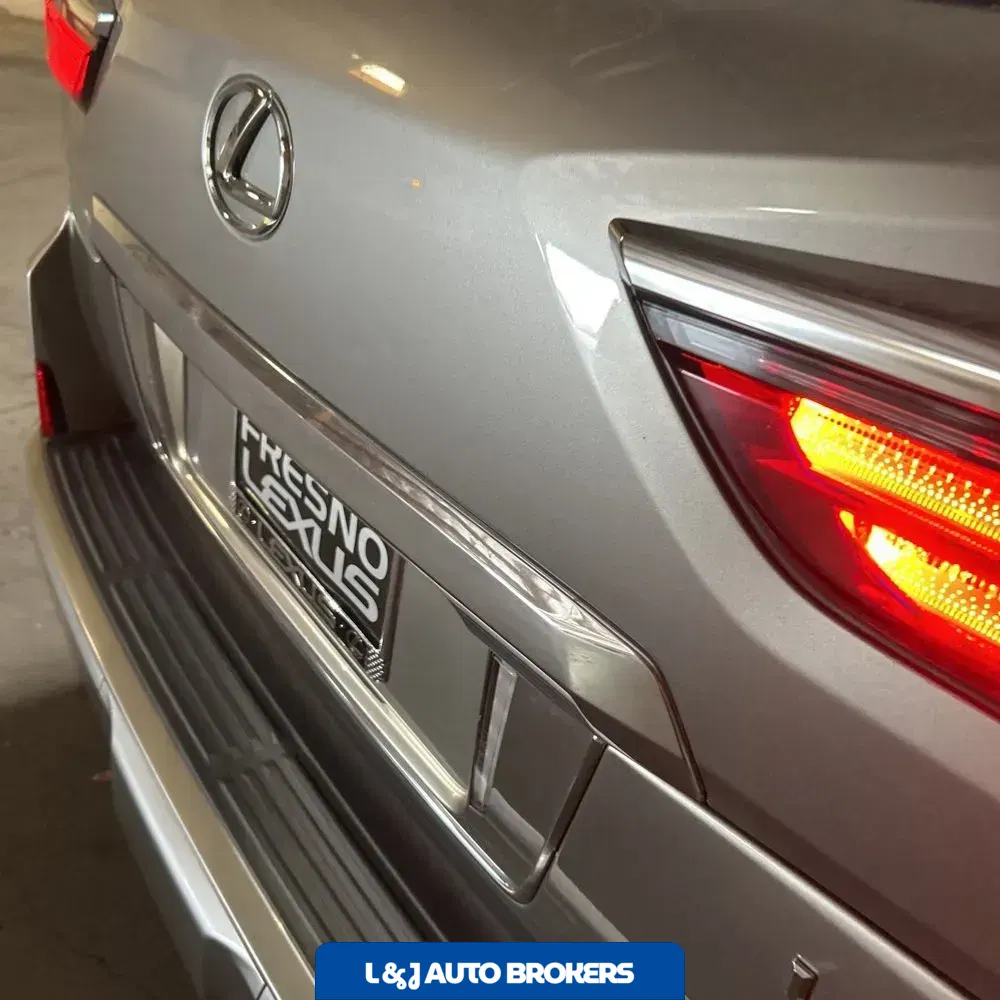 2018 Lexus LX 570 Two-Row