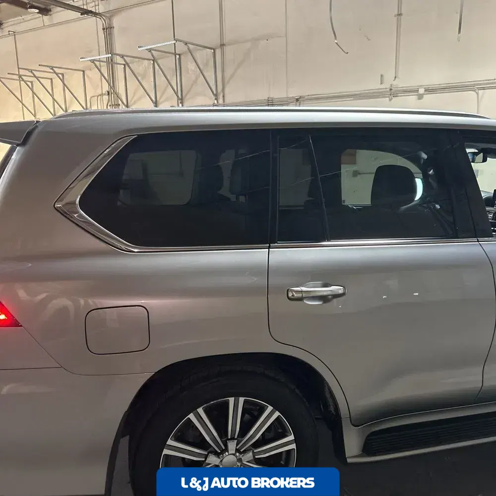 2018 Lexus LX 570 Two-Row