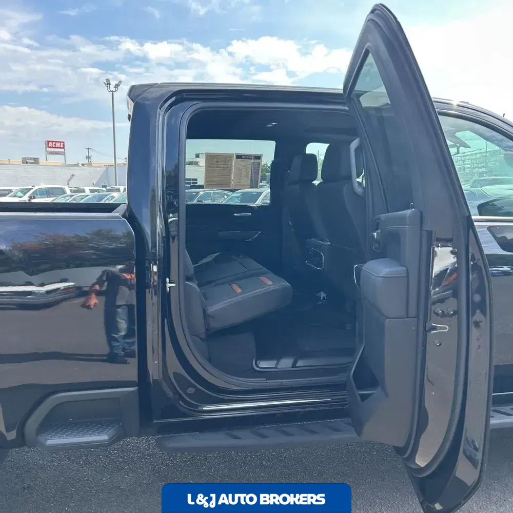 2023 GMC Sierra 2500HD AT4