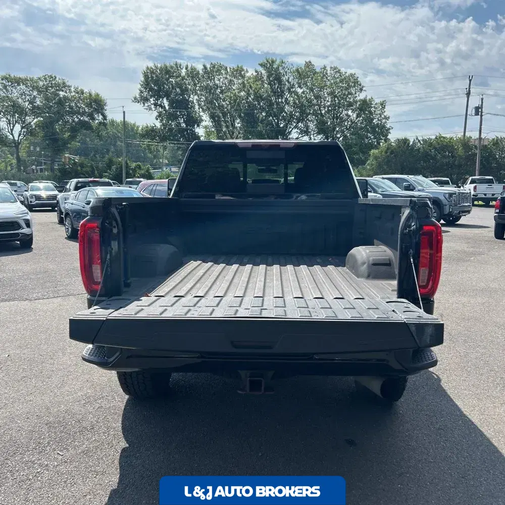 2023 GMC Sierra 2500HD AT4