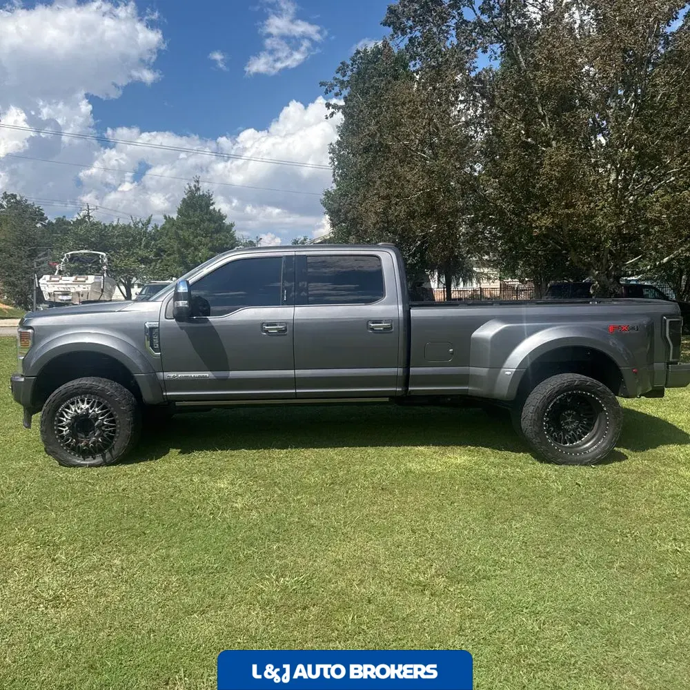 2021 Ford F-450 Super Duty Platinum