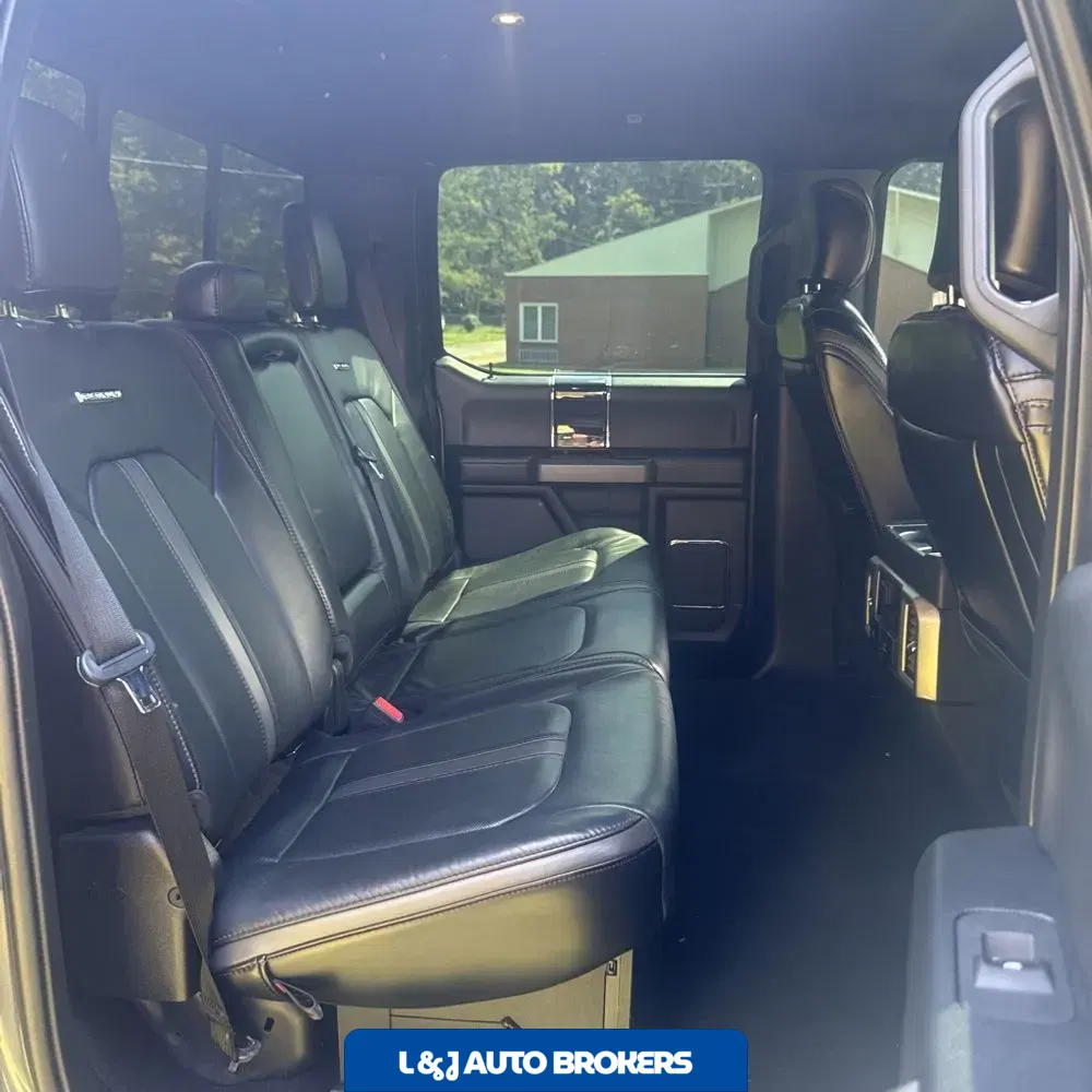 2021 Ford F-450 Super Duty Platinum