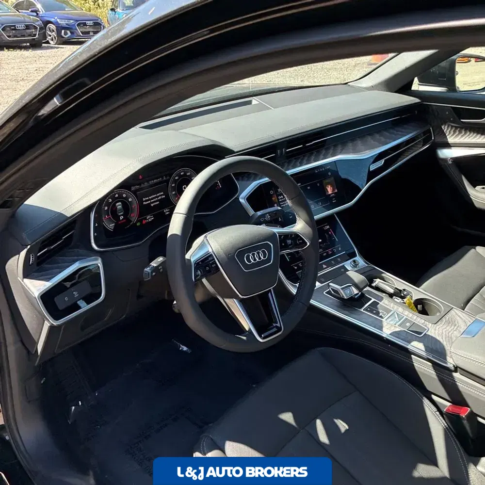 2025 Audi A6 Premium Plus 45