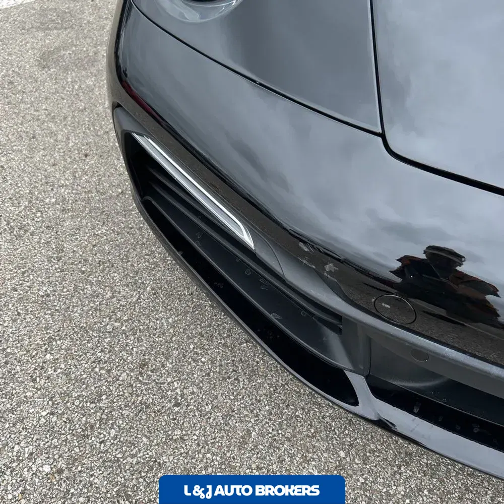 2020 Porsche 911 Carrera 4