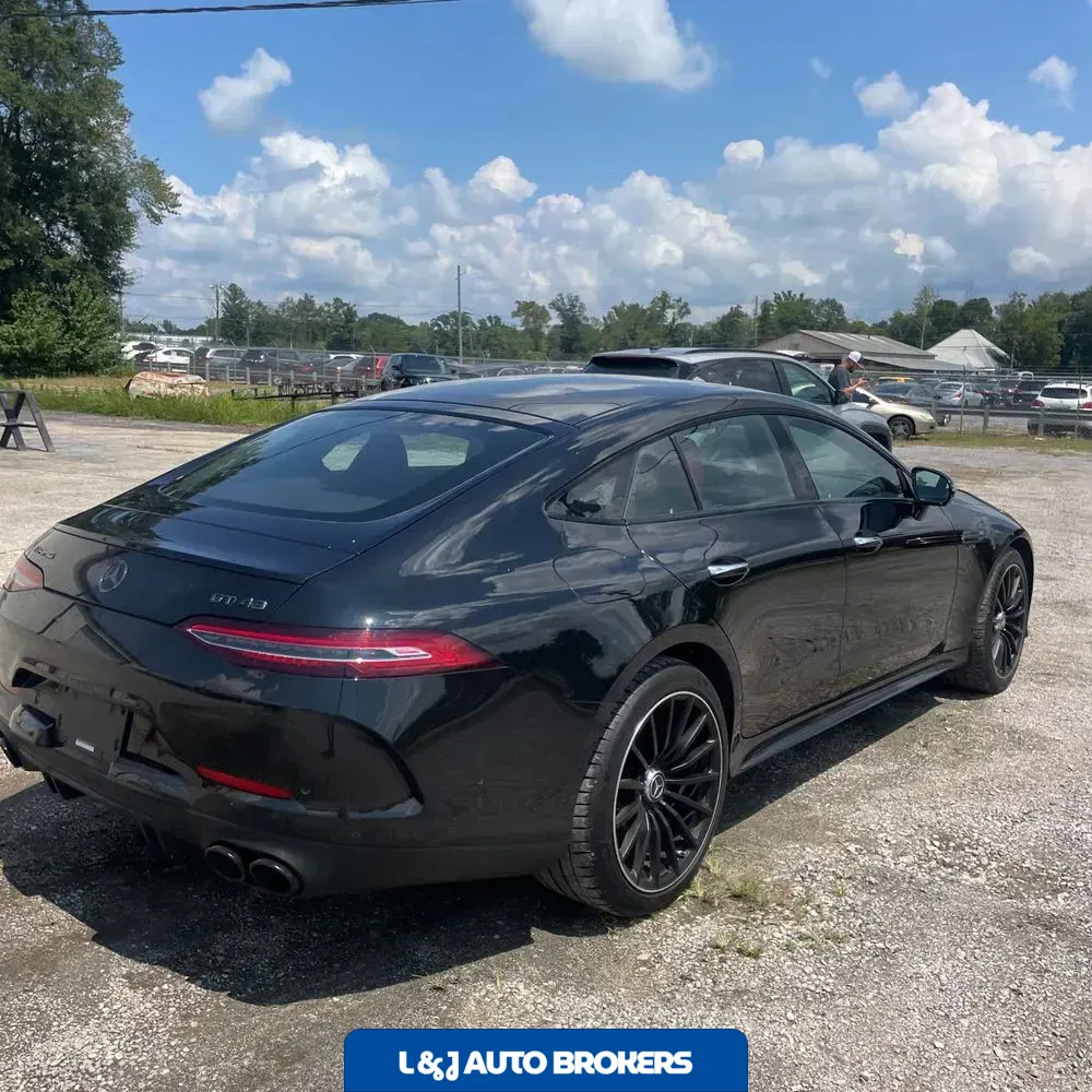 2022 Mercedes-Benz AMG GT 43