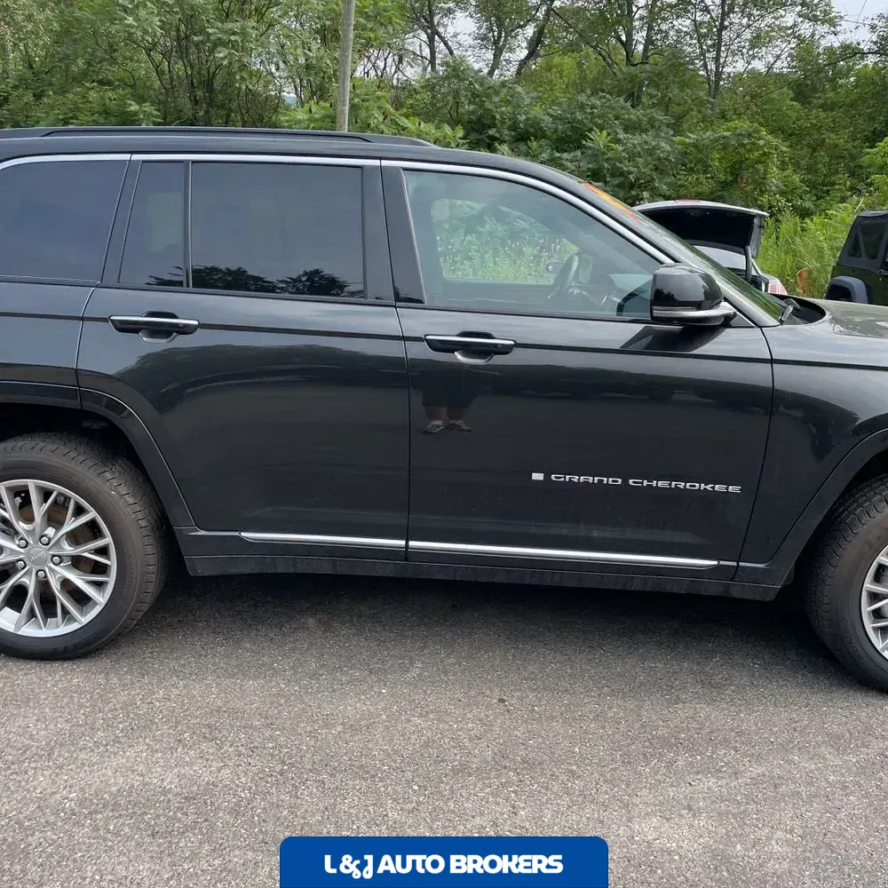 2024 Jeep Grand Cherokee Summit