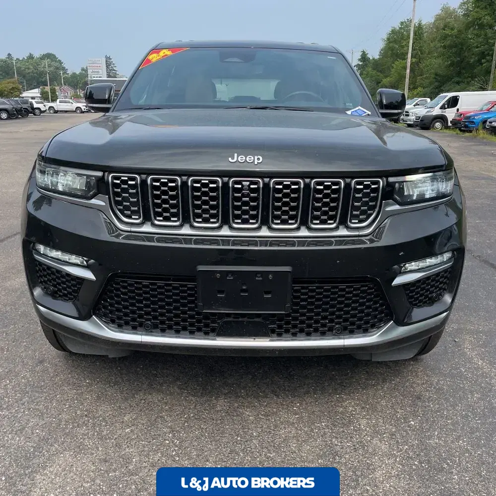 2024 Jeep Grand Cherokee Summit