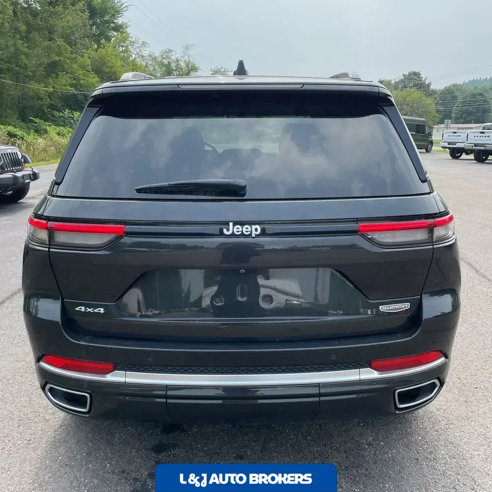 2024 Jeep Grand Cherokee Summit