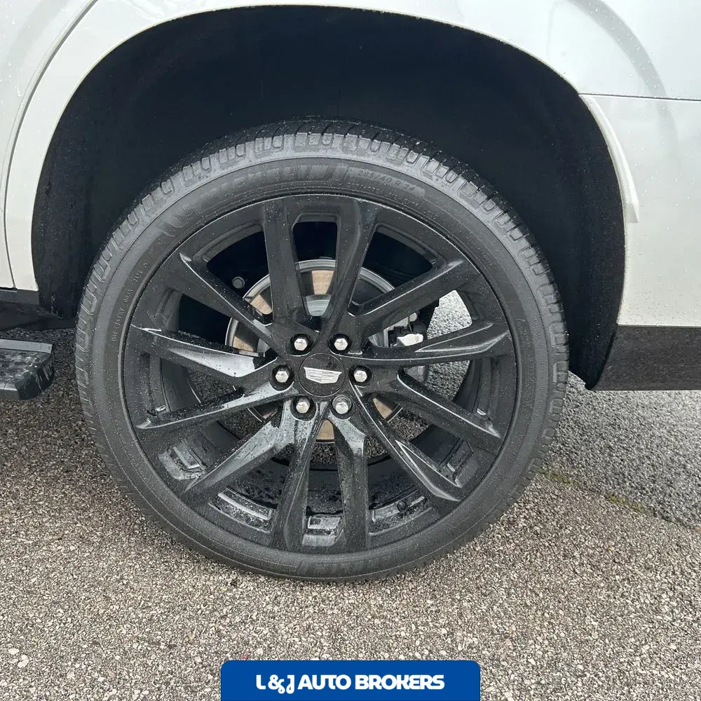 2025 Cadillac Escalade Sport Platinum