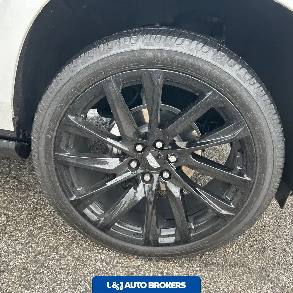 2025 Cadillac Escalade Sport Platinum
