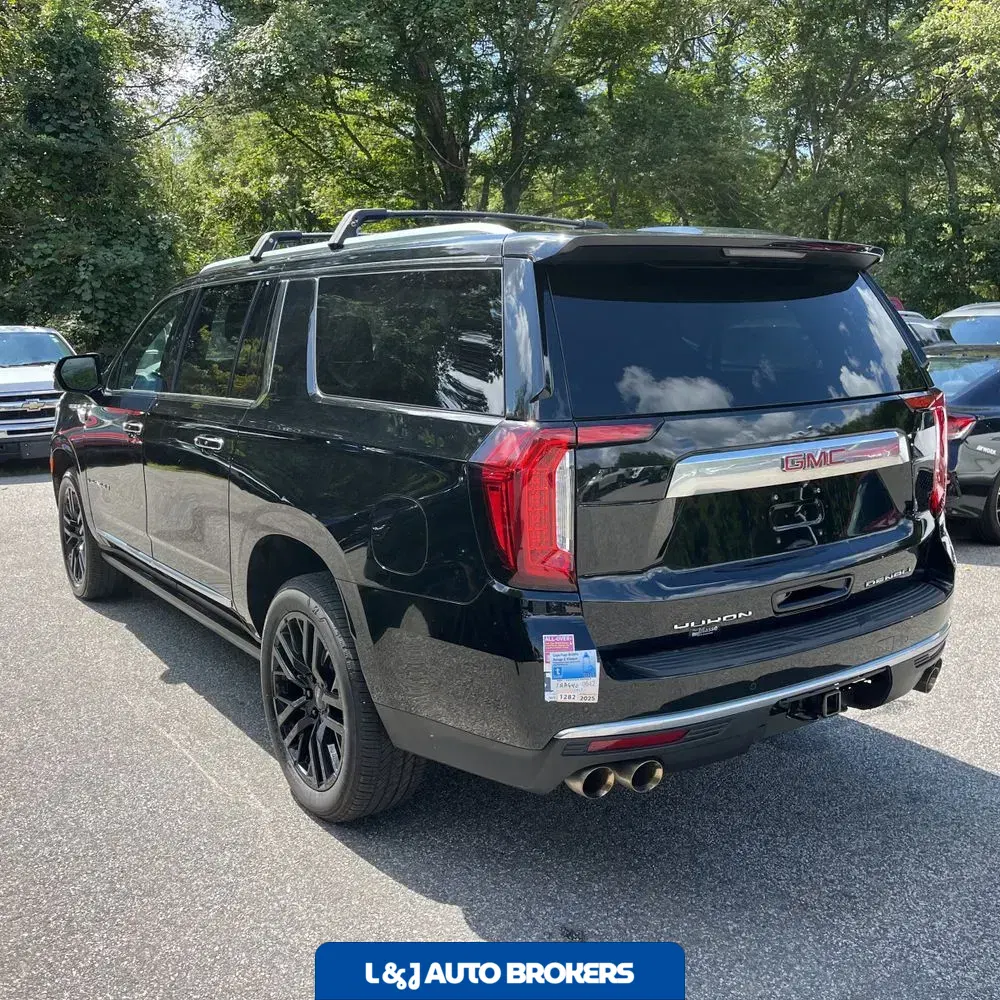 2023 GMC Yukon XL Denali