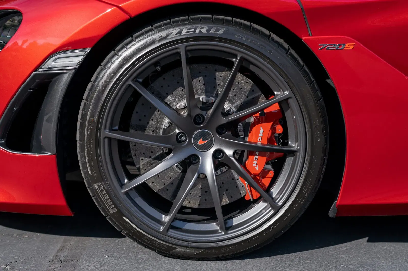 2018 McLaren 720S Performance