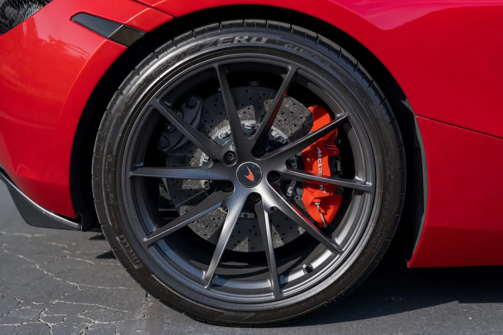 2018 McLaren 720S Performance