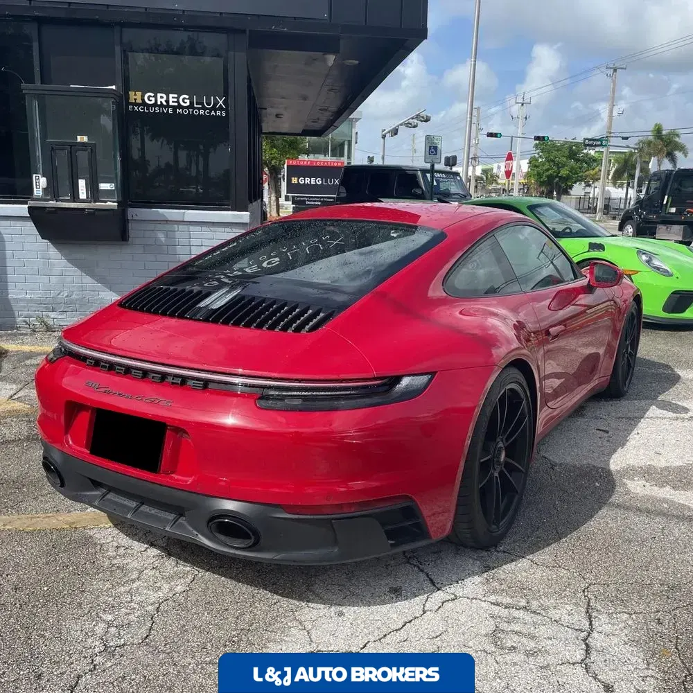 2023 Porsche 911 Carrera 4 GTS
