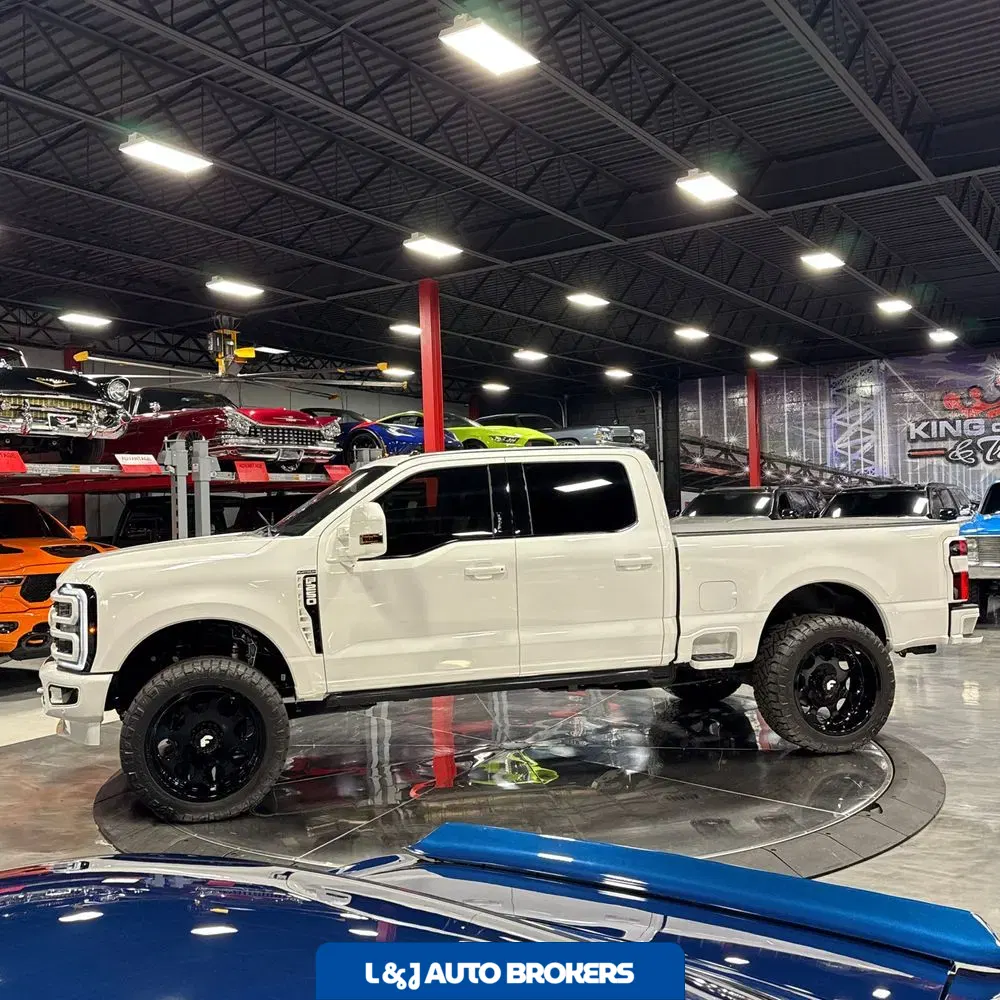 2024 Ford F-250 Super Duty Platinum