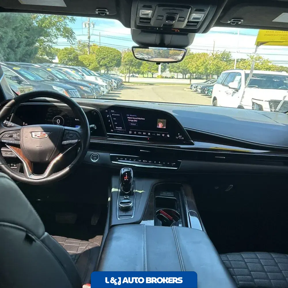 2021 Cadillac Escalade Sport Platinum
