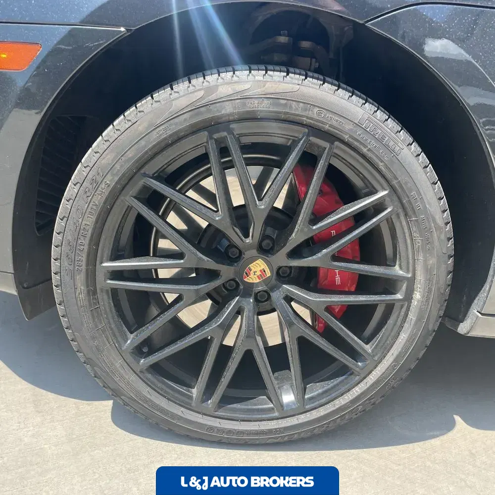 2023 Porsche Macan GTS