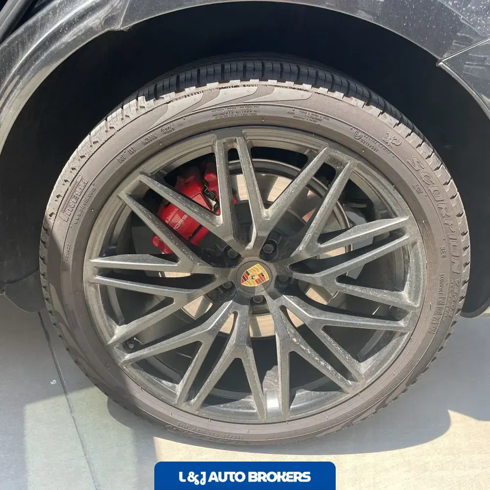 2023 Porsche Macan GTS
