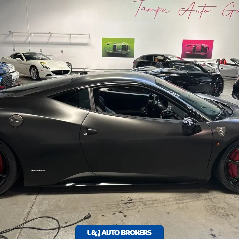 2010 Ferrari 458 Italia Base