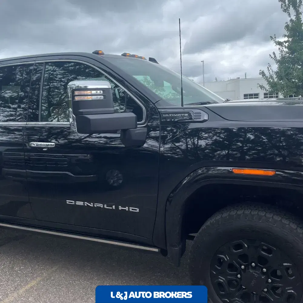 2025 GMC Sierra 2500HD Denali Ultimate