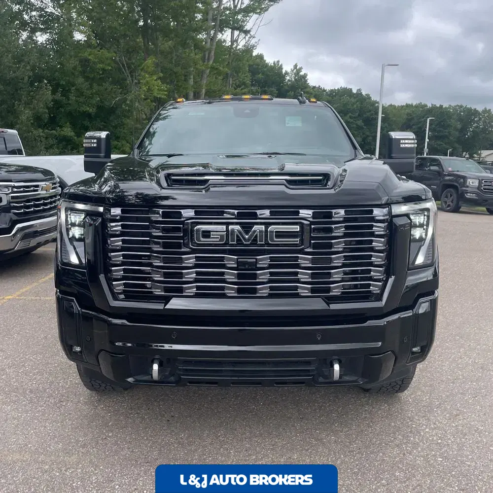 2025 GMC Sierra 2500HD Denali Ultimate