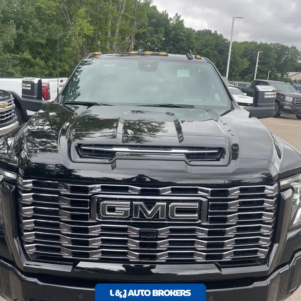 2025 GMC Sierra 2500HD Denali Ultimate