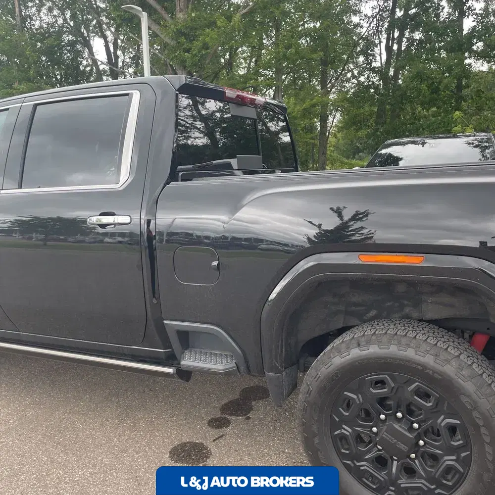 2025 GMC Sierra 2500HD Denali Ultimate