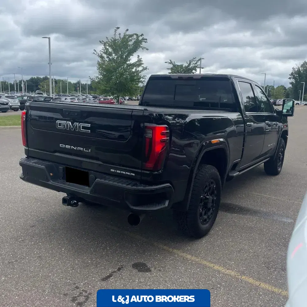 2025 GMC Sierra 2500HD Denali Ultimate