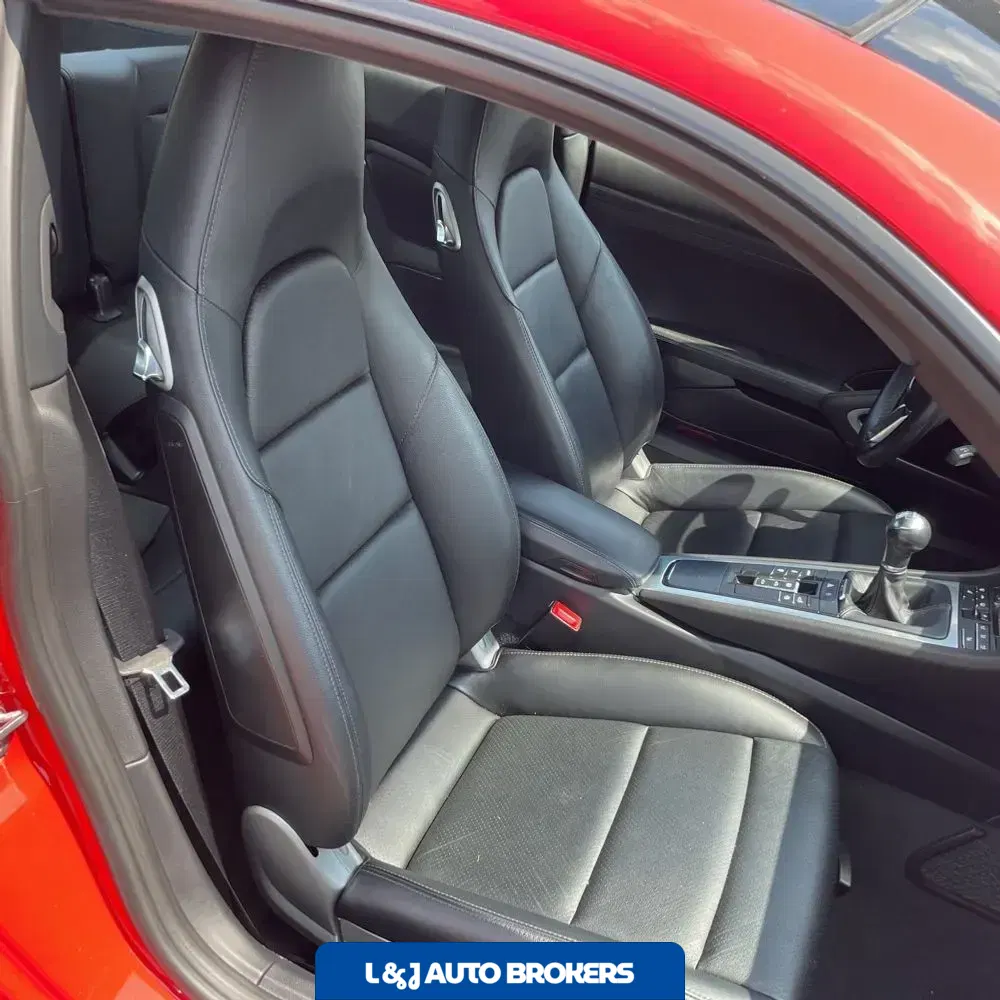 2019 Porsche 911 Carrera