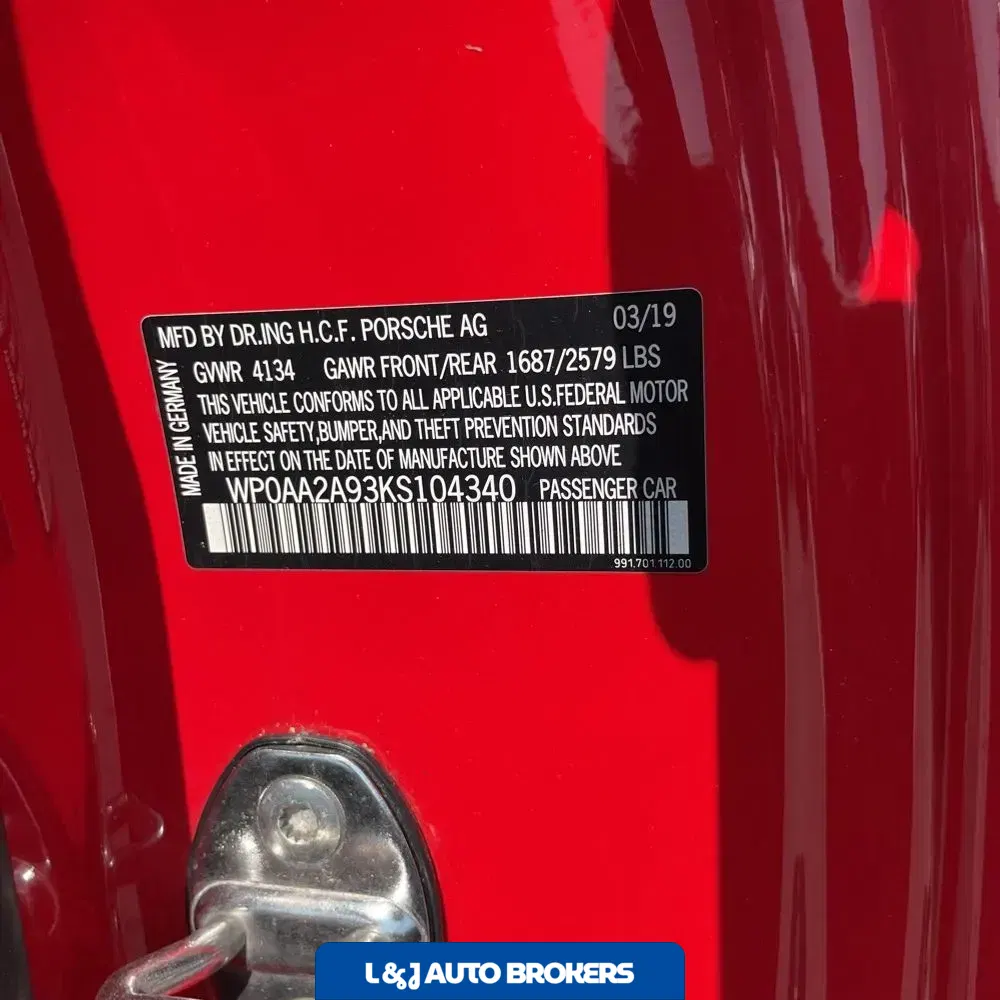 2019 Porsche 911 Carrera