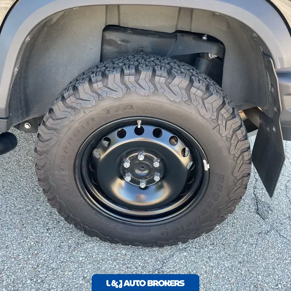 2024 INEOS Grenadier Base 4D SUV