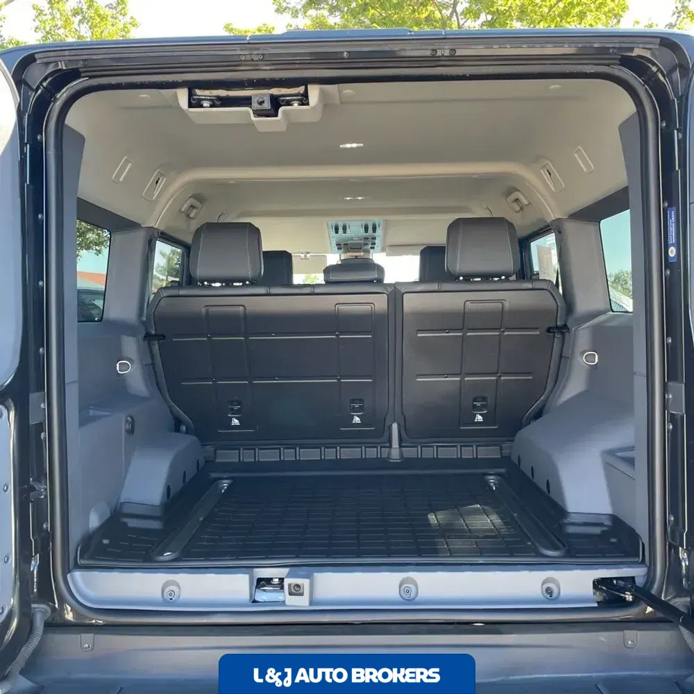 2024 INEOS Grenadier Base 4D SUV