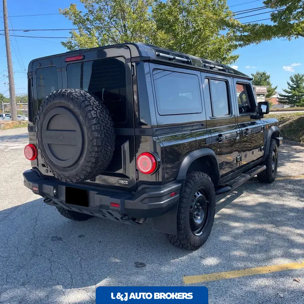 2024 INEOS Grenadier Base 4D SUV