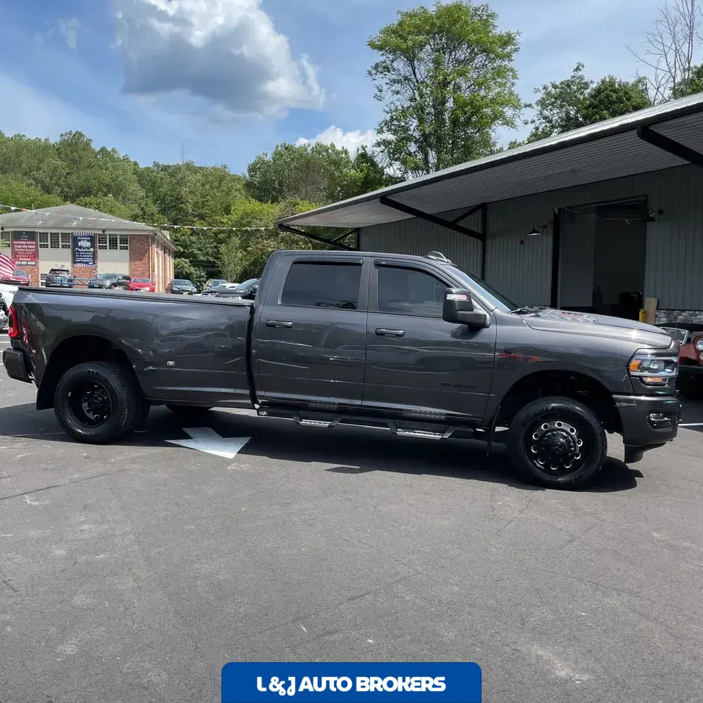 2024 Ram 3500 Laramie