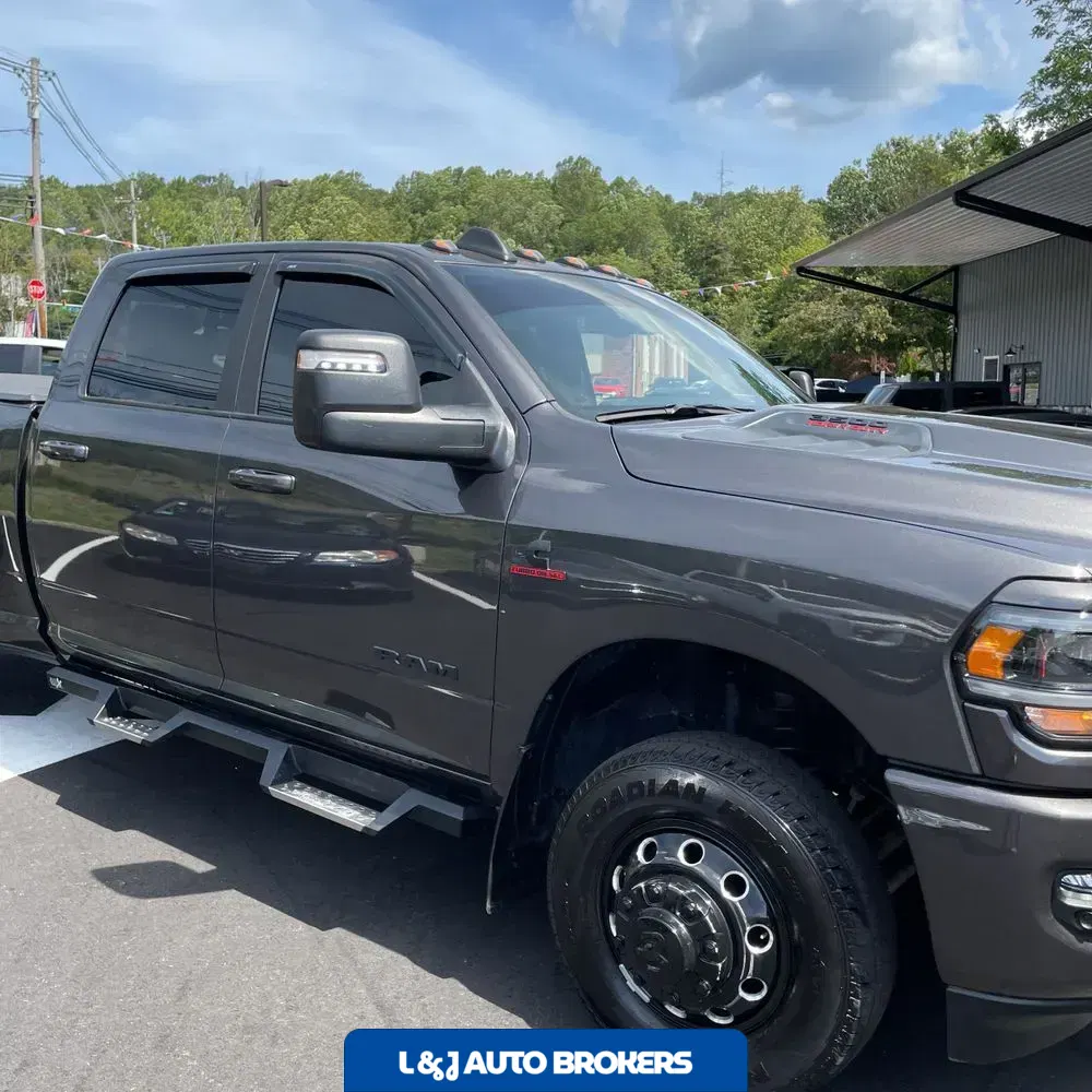 2024 Ram 3500 Laramie