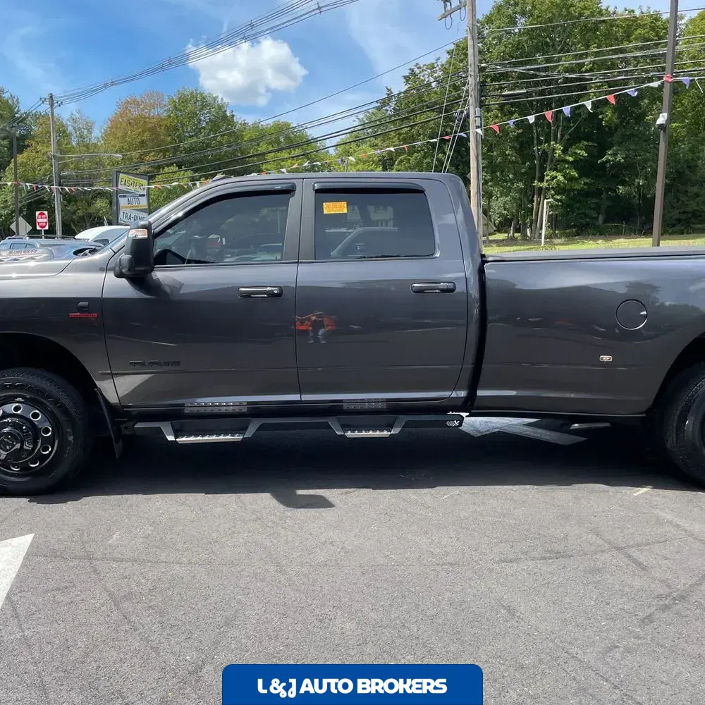 2024 Ram 3500 Laramie