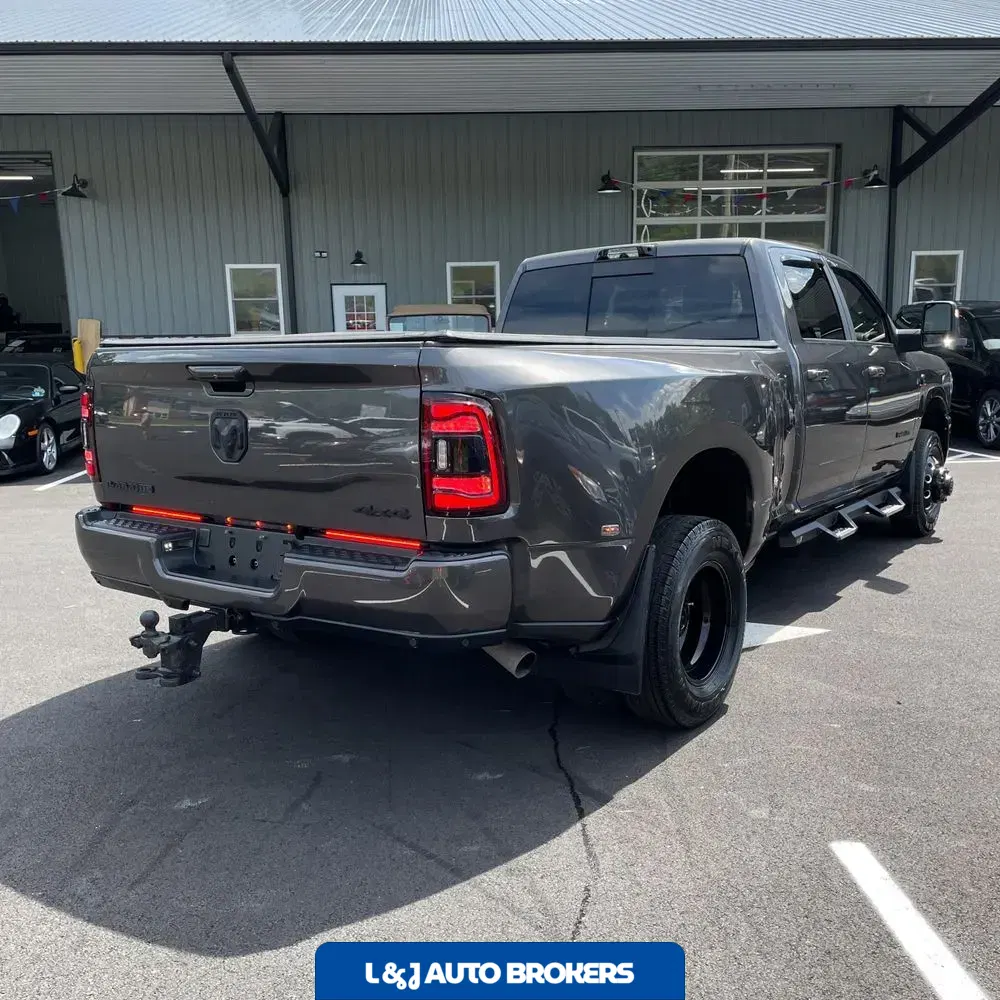 2024 Ram 3500 Laramie