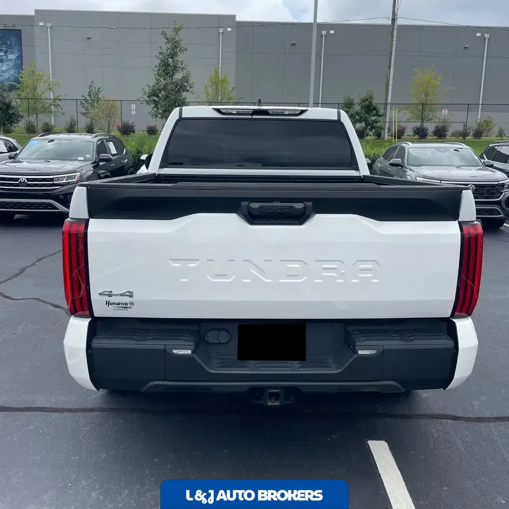 2022 Toyota Tundra SR5