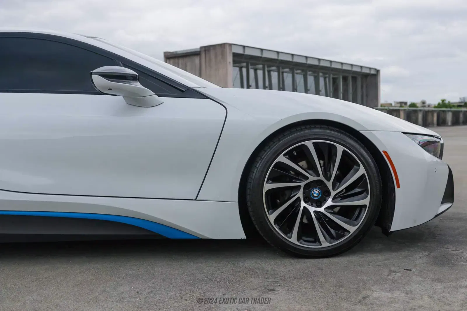 2016 BMW I8