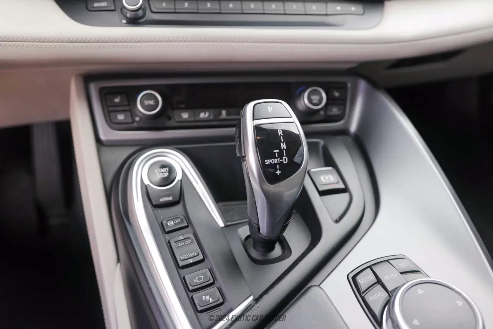 2016 BMW I8
