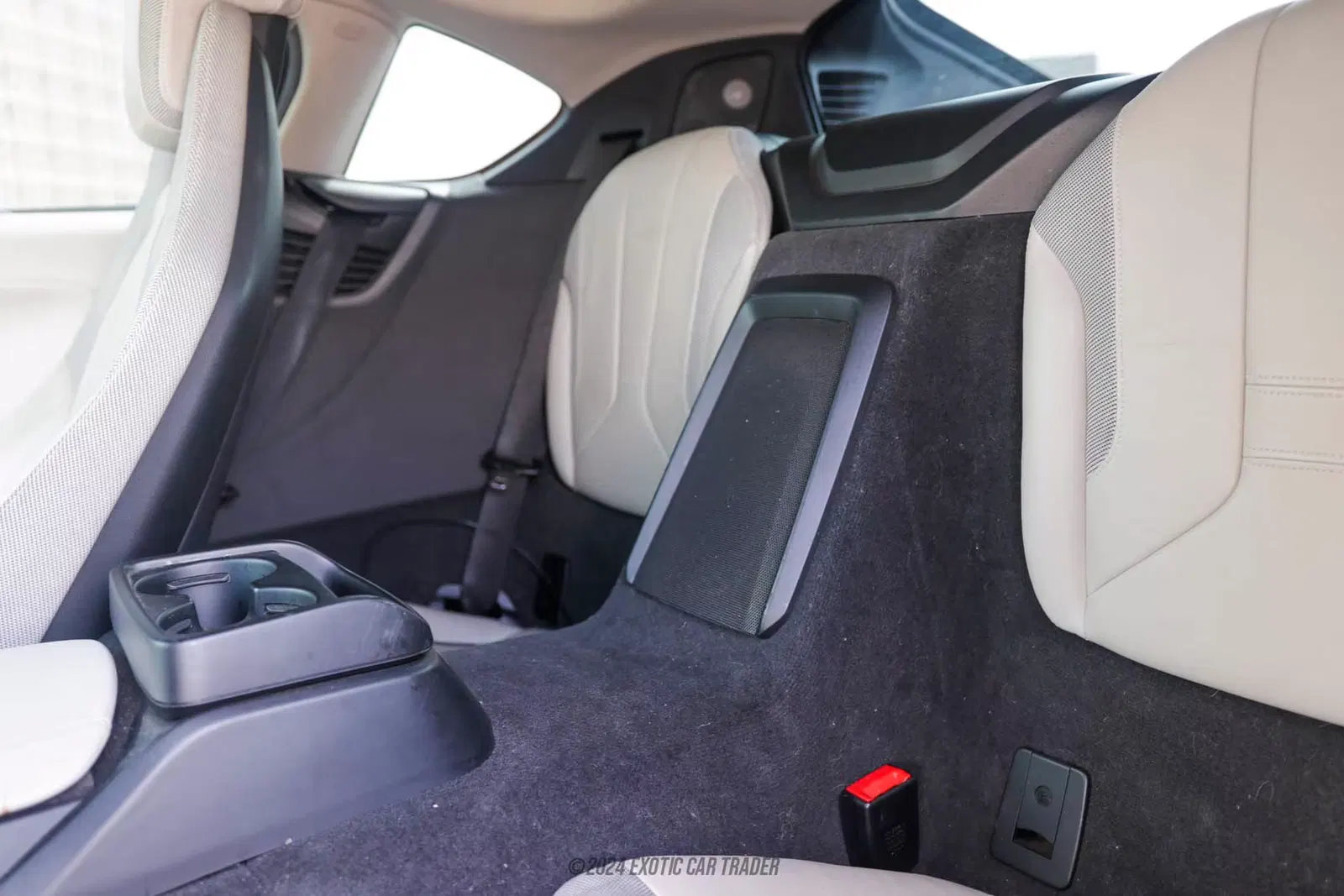 2016 BMW I8