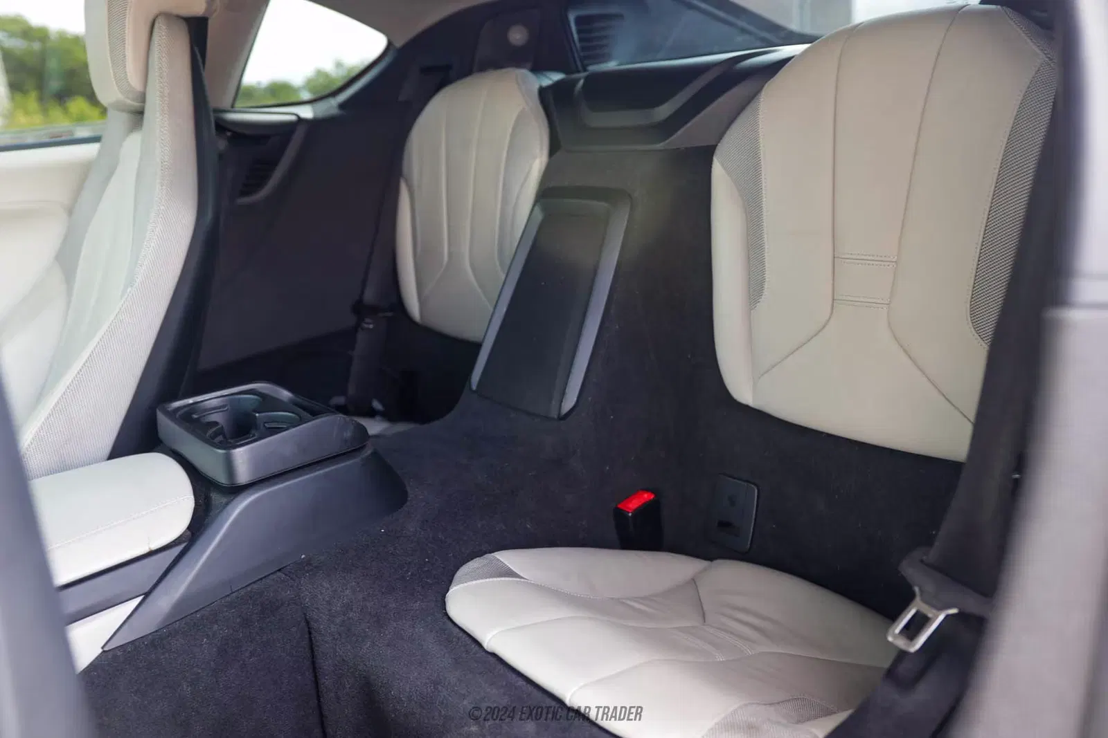 2016 BMW I8