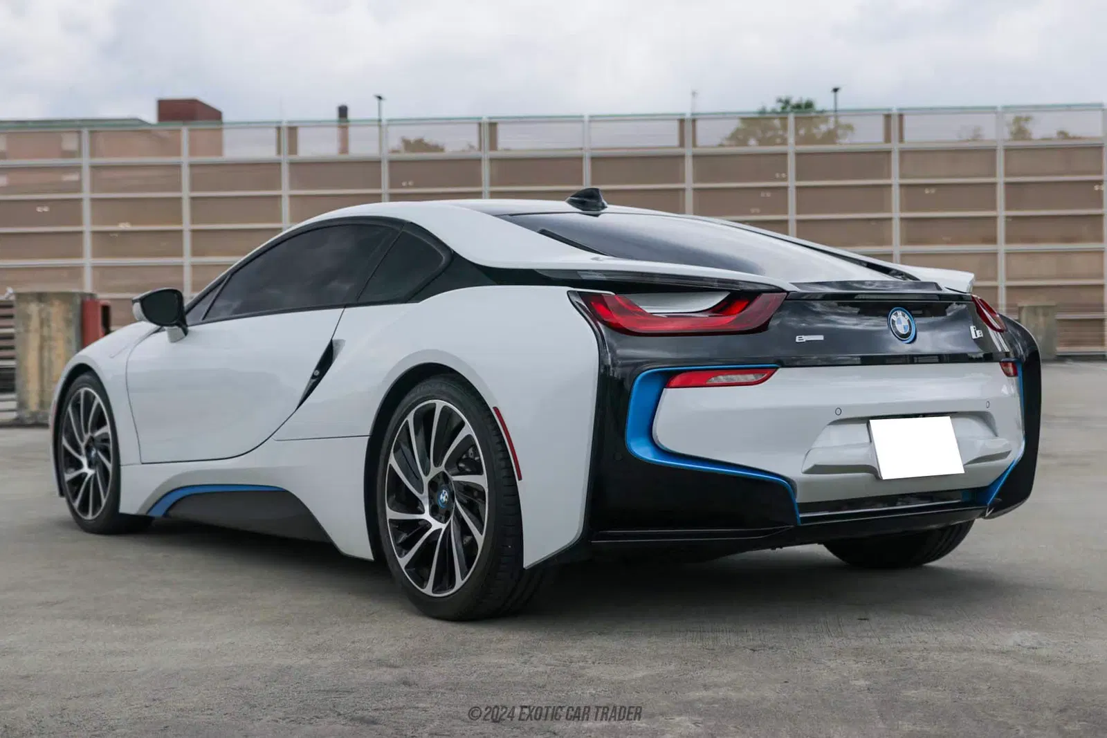 2016 BMW I8