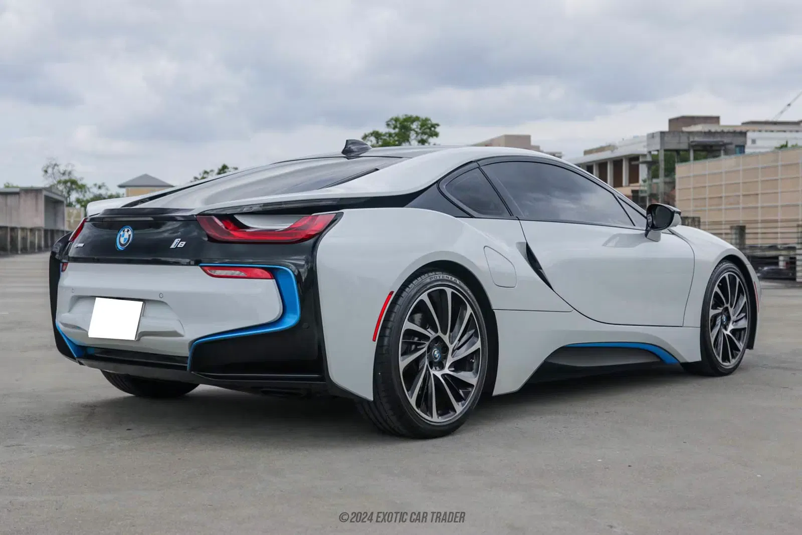 2016 BMW I8