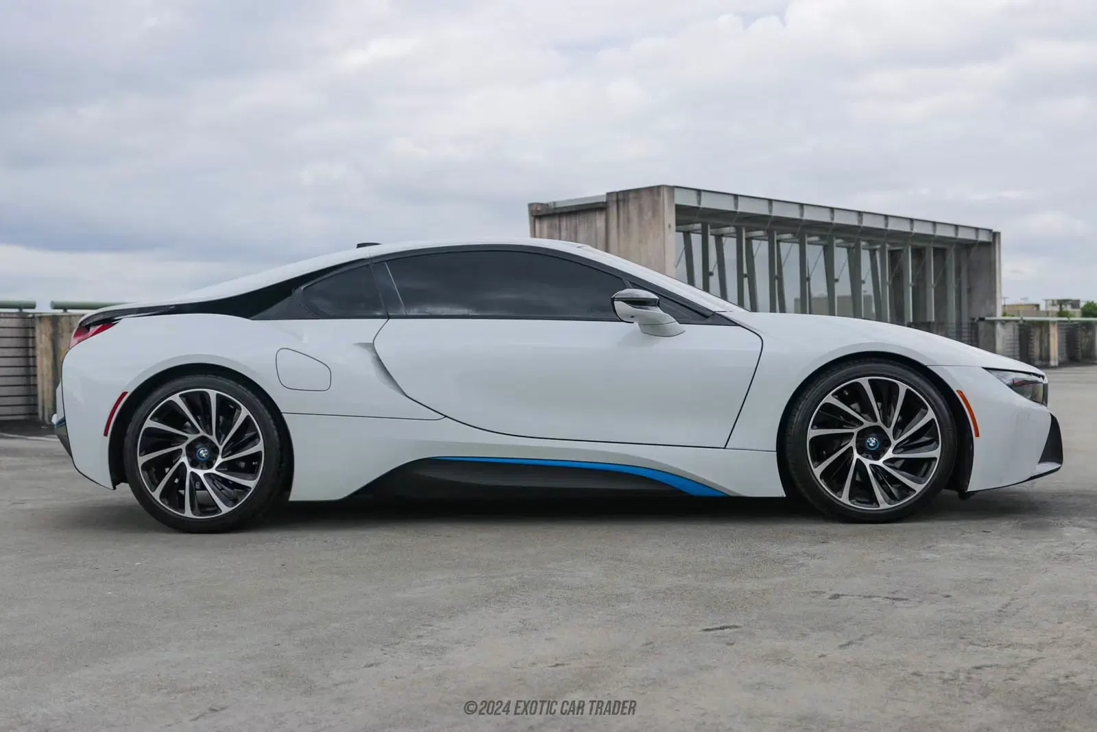 2016 BMW I8