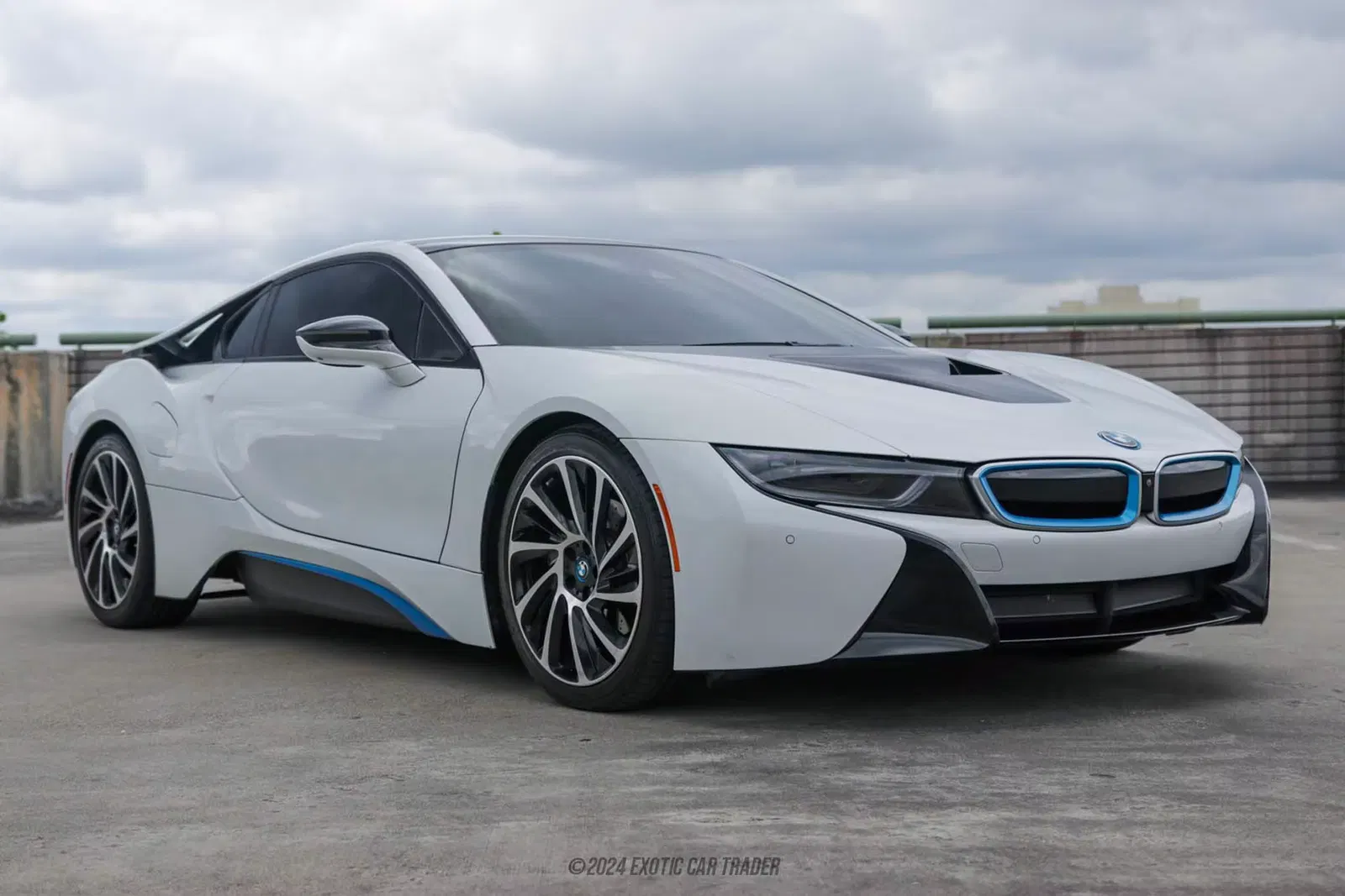 2016 BMW I8