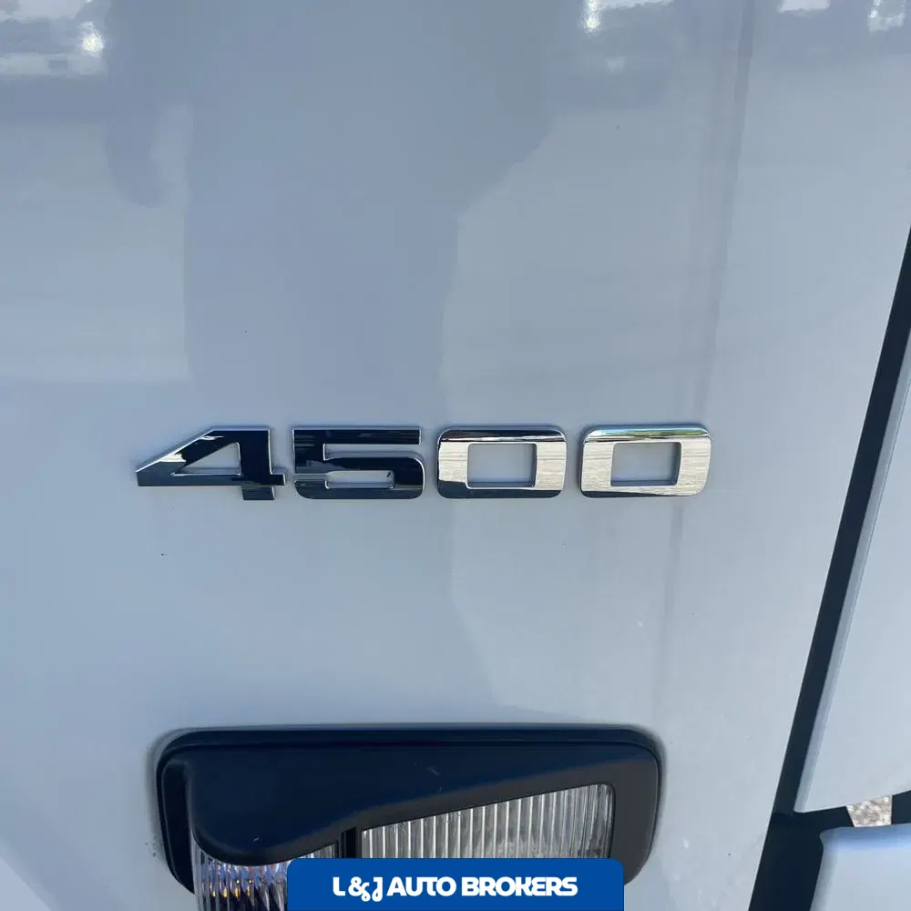 2022 Chevrolet Refrigerator box truck 4500